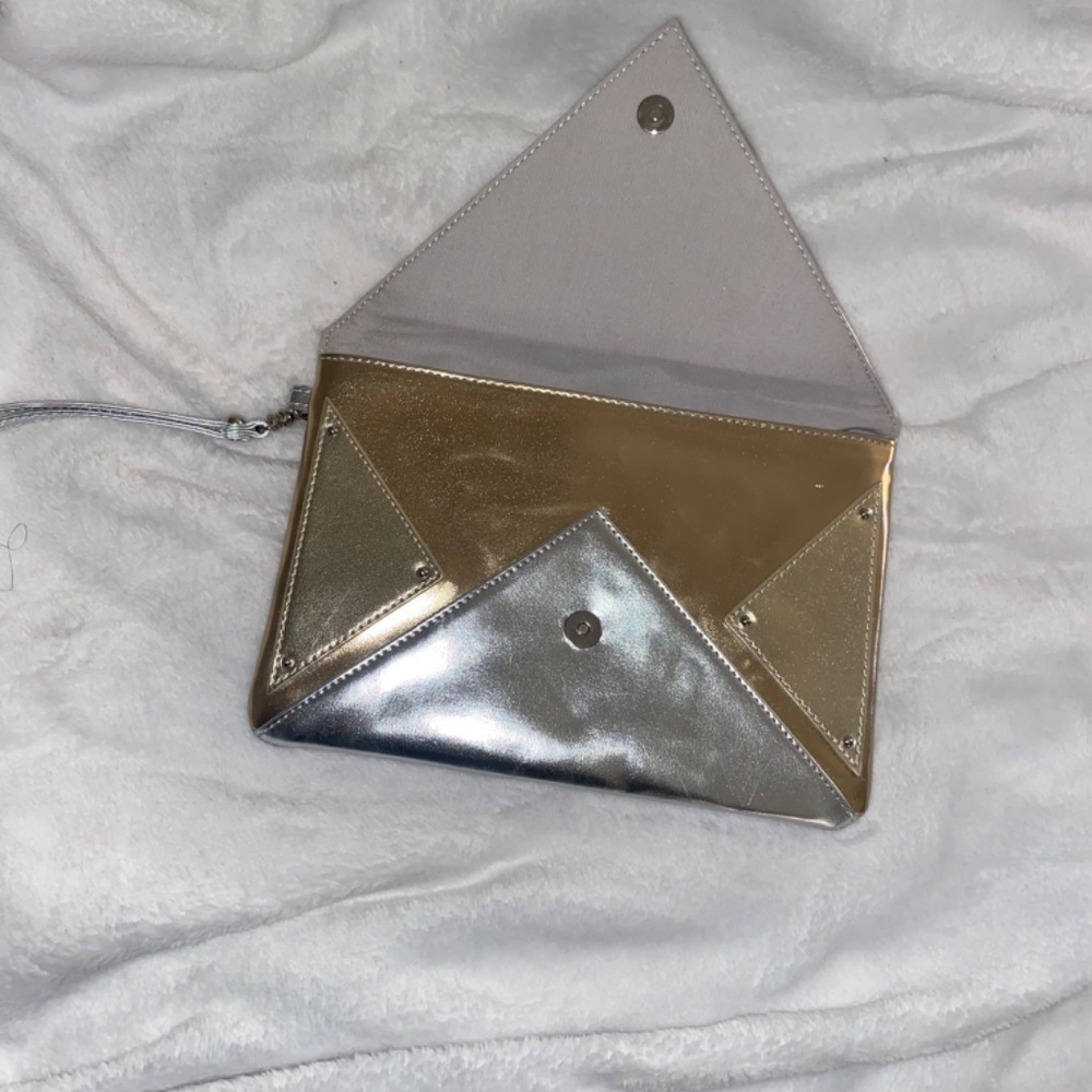 Express clutch - Picture 2 of 5